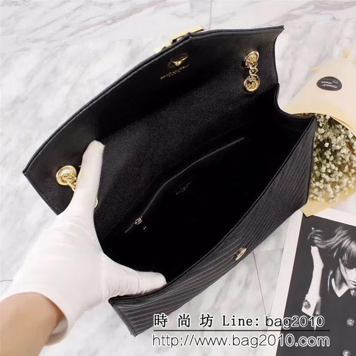 YSL聖羅蘭 經典款 互扣式金屬YSL標誌 原版球紋皮黑色肩背包 26588 YAS1013